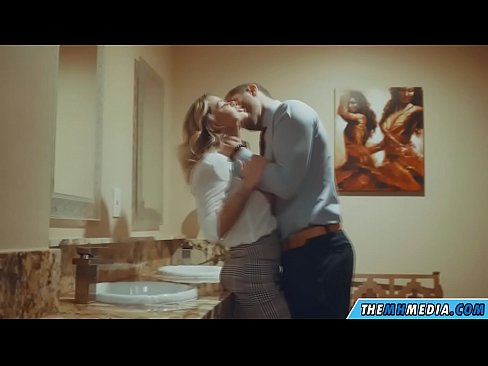 ❤️ Cum busty flava seducit in latrinae publicae Super sex ad nos la.sex-porntube.ru
